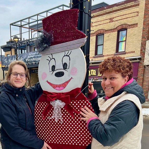Snap a selfie as Festival of Frosties brings winter cheer to Downtown Huntsville